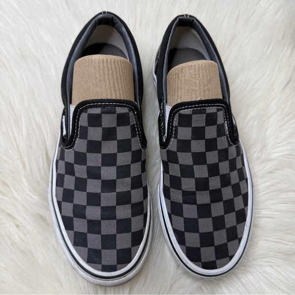 Vans Unisex Classic Checkerboard Black and Pewter Grey Slip-On Sneakers - Picture 3 of 14